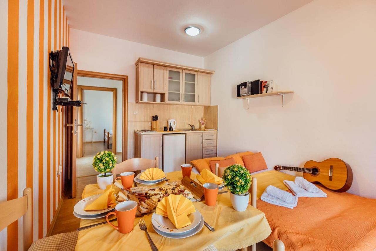 Apartments Cosovic Kotor Eksteriør billede
