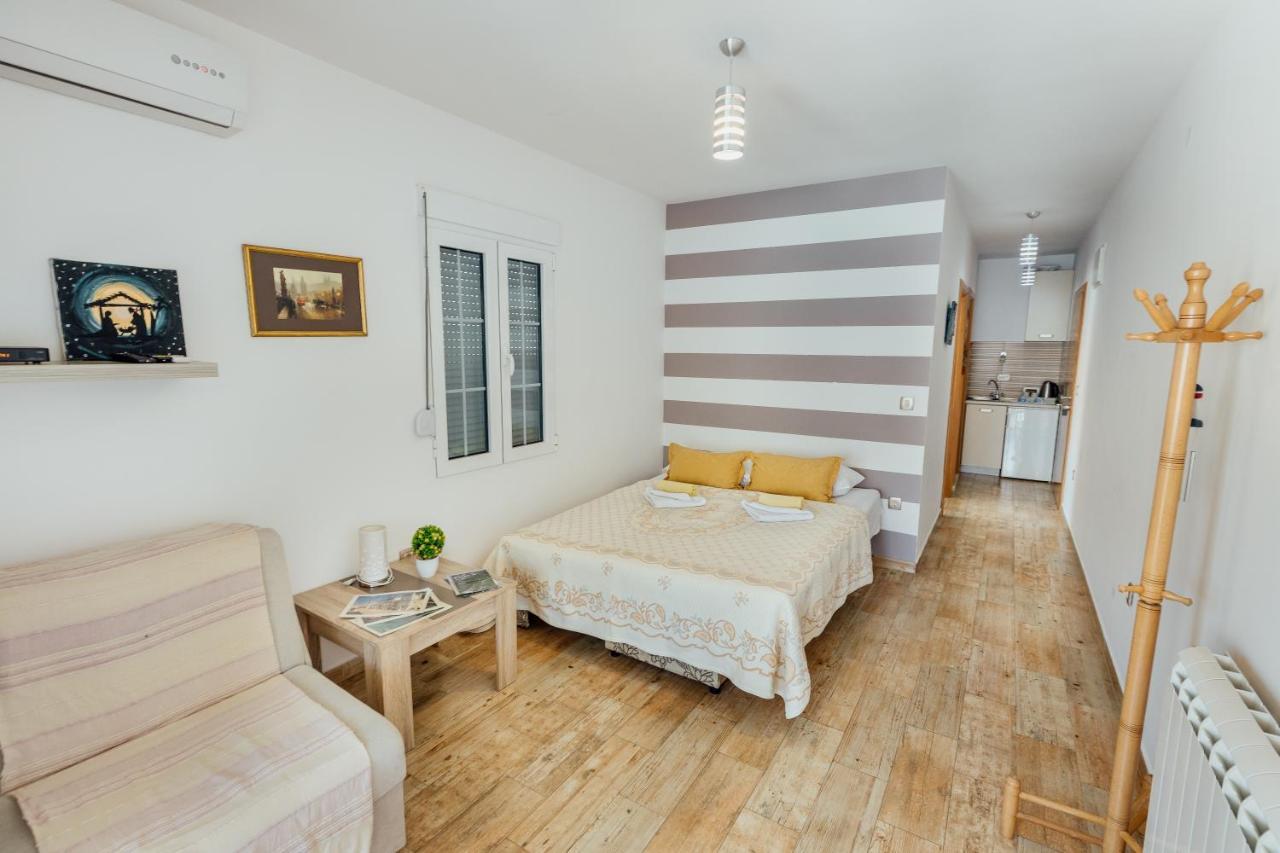 Apartments Cosovic Kotor Eksteriør billede