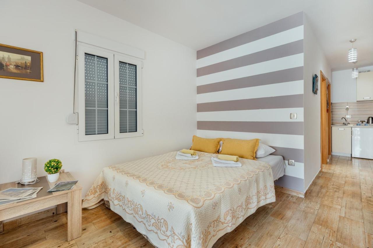 Apartments Cosovic Kotor Eksteriør billede