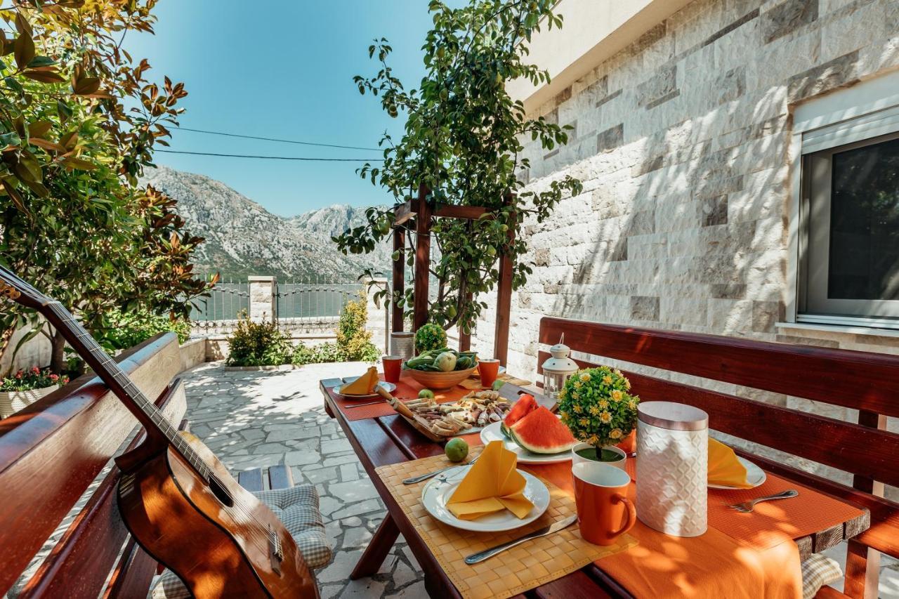 Apartments Cosovic Kotor Eksteriør billede