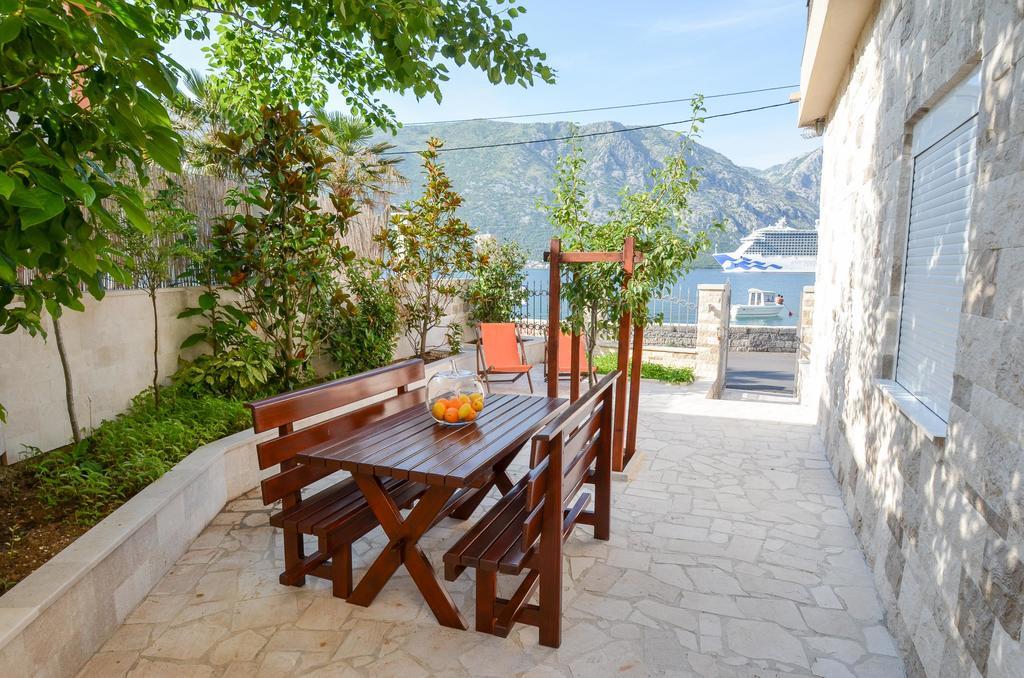 Apartments Cosovic Kotor Eksteriør billede